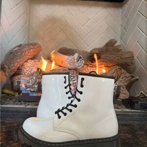 Dr. Martens patent Leather Lace Up Boots